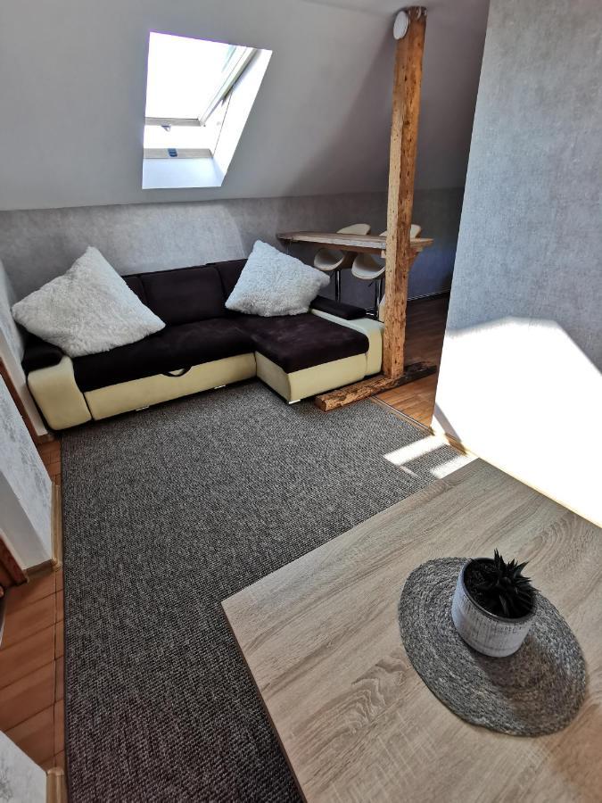 Silent Loft For Getaway Liepāja Exterior foto